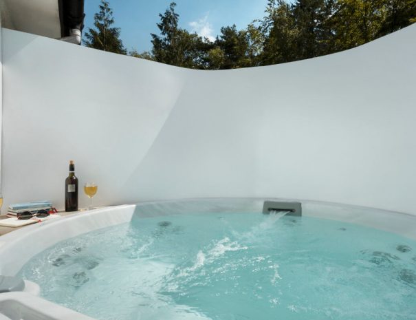 Love Haven Suite & Hot Tub Luxury Bed and Breakfast in Bowness on Windermere, Windermere Spa Suites with Hot Tub