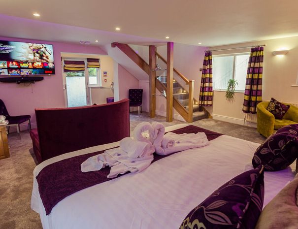 Love Haven Suite & Hot Tub Luxury Bed and Breakfast in Bowness on Windermere, Windermere Spa Suites with Hot Tub